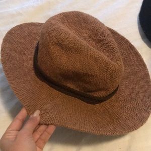 NWOT Hat Bundle. Free People & AEO brand